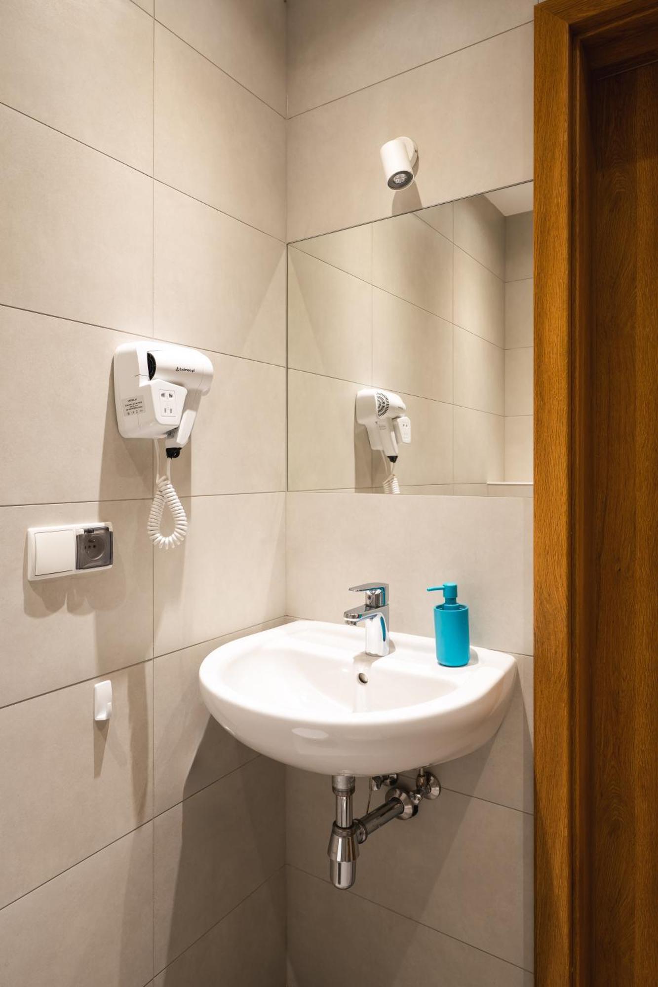 Debki Plaza Apartment ภายนอก รูปภาพ