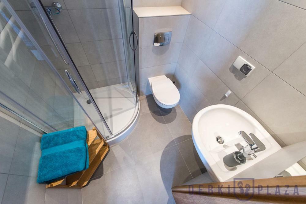 Debki Plaza Apartment ภายนอก รูปภาพ